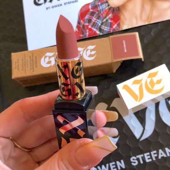 💄💋🆕Gxve by Gwen Stefani Original Me Matte Lipstick in “Lovable Me”💄💋SOLDOUT - Picture 2 of 14
